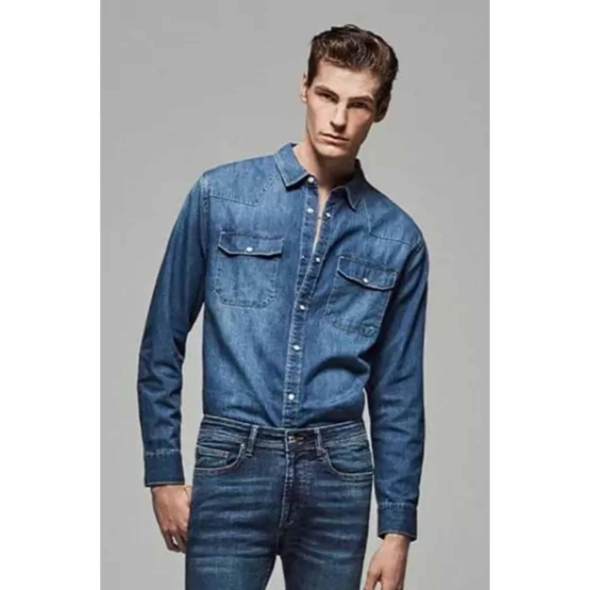 Men's ex store high quality denim shirt in classic blue with button front and chest pockets